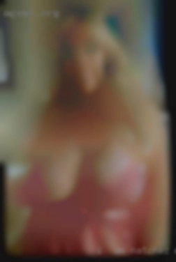 I  Natchez, MS am looking for unattached fun!