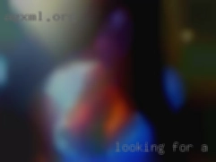 Looking sex in Odessa, Texas for a man without age hang ups.