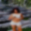 Single swinging women